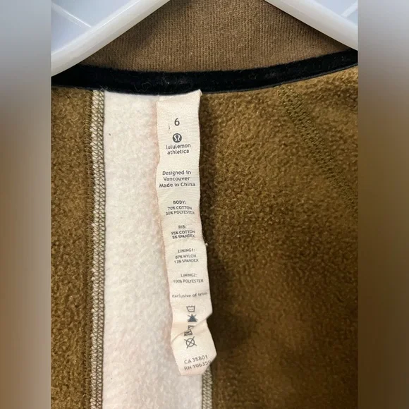 Lululemon Scuba Manifesto Print Full Zip Jacket